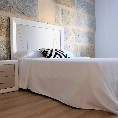 In Near Thermal Baths Апартаменты Оренсе